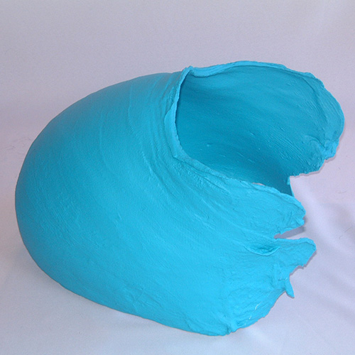 Bright blue belly cast