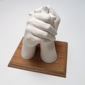 Size 3 Display Plinth - For Couples & Family Hands Casts - 13.5 x 18.7cm
